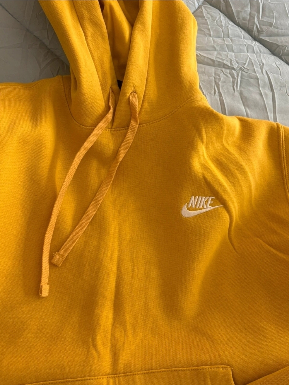 Nike Yellow Jogger Set - Picture 4 of 5